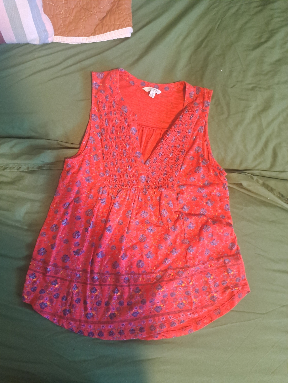 Lucky Brand Red Floral Smocked V-Neck Tank